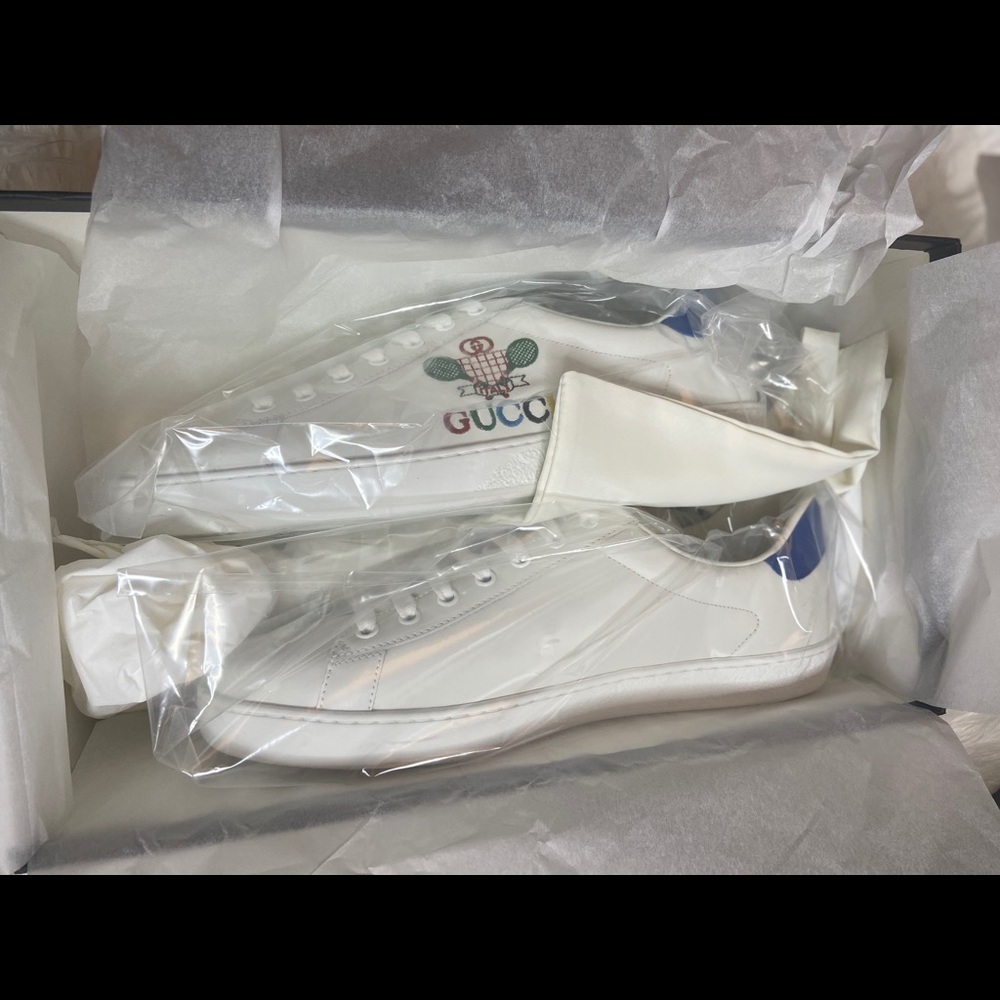 🌟GUCCI 🌟 - Picture 2 of 8